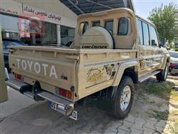 تۆیۆتا لاند کرۆزەر 70